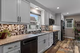 147 Bluewing Ln, Mooresville, NC 28117 - Photo 9