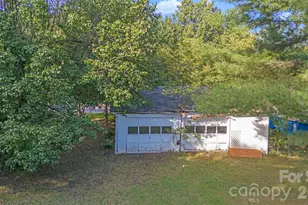 208 E Main St, Cleveland, NC 27013 - Photo 19