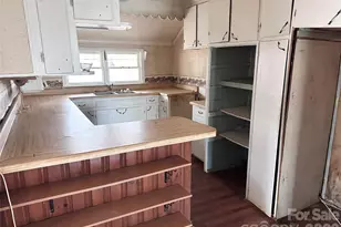 208 E Main St, Cleveland, NC 27013 - Photo 35