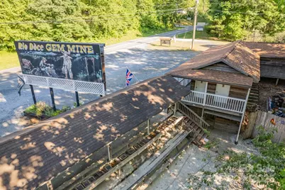 14622 226 Highway, Spruce Pine, NC 28777 - Photo 5