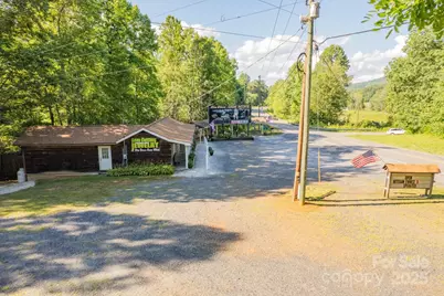 14622 226 Highway, Spruce Pine, NC 28777 - Photo 1