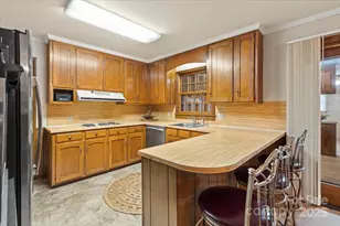 301 Museum Rd, Statesville, NC 28625 - Photo 15