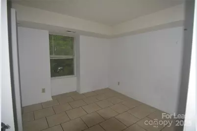 9500 L Shannon Green Drive, Charlotte, NC 28213 - Photo 11