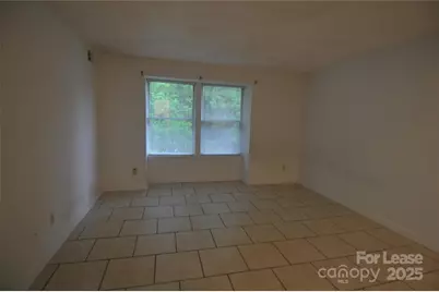 9500 L Shannon Green Drive, Charlotte, NC 28213 - Photo 7