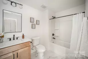 4547 Kings Ct, Hickory, NC 28602 - Photo 21