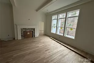 1061 The Glen St, Statesville, NC 28677 - Photo 3