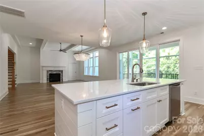 1061 The Glen Street, Statesville, NC 28677 - Photo 7