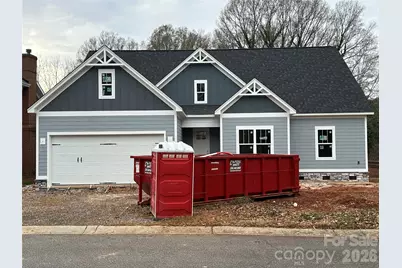 1061 The Glen Street, Statesville, NC 28677 - Photo 1