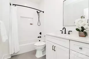 1748 Arnold Dr, Charlotte, NC 28205 - Photo 33