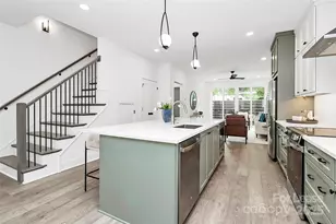 1748 Arnold Dr, Charlotte, NC 28205 - Photo 9