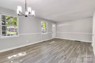 3637 Glenville Ave, Charlotte, NC 28215 - Photo 3