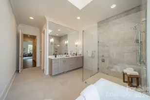 2113 Brandon Cir, Charlotte, NC 28211 - Photo 25