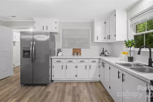 7860 Henry Harris Rd, Fort Mill, SC 29707 - Photo 7