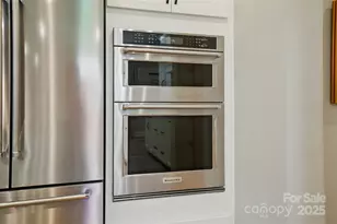 12051 Lavinia Ln, Charlotte, NC 28277 - Photo 9