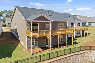 2085 Bonds Ln, Fort Mill, SC 29715 - Photo 3
