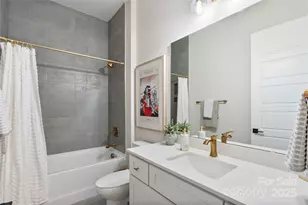 2085 Bonds Ln, Fort Mill, SC 29715 - Photo 9