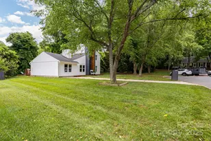 6824 Cortez Trail, Charlotte, NC 28227 - Photo 33