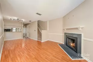 216 S Clarkson St, Charlotte, NC 28202 - Photo 3