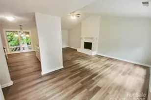 6041 Misty Way Ln, Charlotte, NC 28212 - Photo 9