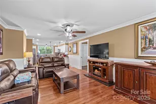 314 Euclid Ave, Statesville, NC 28677 - Photo 9