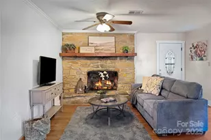 1211 & 1213 Upper Brush Creek Rd, Fairview, NC 28730 - Photo 9