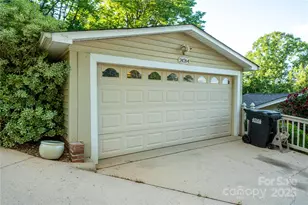 24264 Strand Dr, Albemarle, NC 28001 - Photo 15