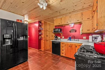 1925 Green Hill Road, Blowing Rock, NC 28605 - Photo 25