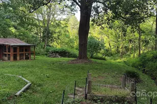 7881 US 25/70 Hwy, Marshall, NC 28753 - Photo 29