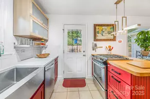 139 Beverly Rd, Asheville, NC 28805 - Photo 19