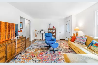 139 Beverly Road, Asheville, NC 28805 - Photo 3