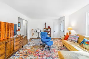 139 Beverly Rd, Asheville, NC 28805 - Photo 3