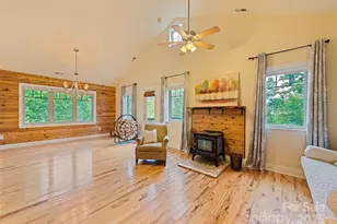 20A Lila Ln, Clyde, NC 28721 - Photo 25