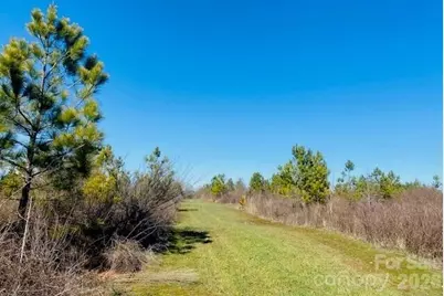 2200 Oweda Drive, Conover, NC 28613 - Photo 11