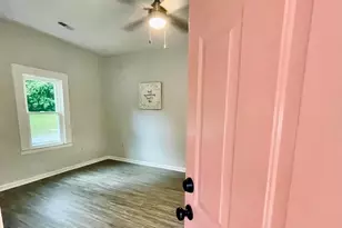 357 Huger St, Cheraw, SC 29520 - Photo 3