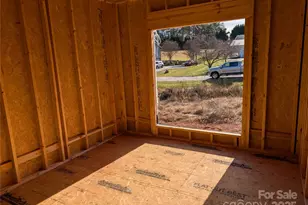 5190 Joseph Ct, Hickory, NC 28602 - Photo 9