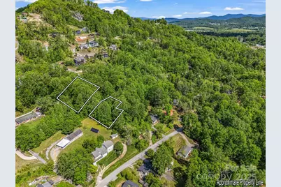 88 Hamilton Acres Drive, Hendersonville, NC 28791 - Photo 3