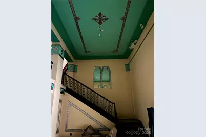 213 E Marion Street, Shelby, NC 28150 - Photo 5