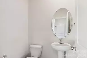 823 Adelston Ln, Asheville, NC 28804 - Photo 17