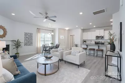 4045 Port Richmond Avenue #10, Gastonia, NC 28056 - Photo 5