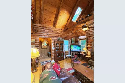 615 Sweetwater Ridge, Burnsville, NC 28714 - Photo 19