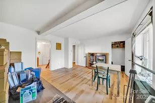 1412 Valmont Dr, Hendersonville, NC 28791 - Photo 31