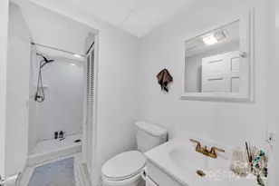 1412 Valmont Dr, Hendersonville, NC 28791 - Photo 35