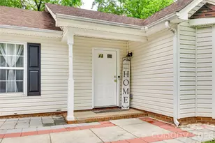 7442 Crestside Ln, Charlotte, NC 28227 - Photo 3