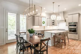 20 E Owl Creek Ln, Fairview, NC 28730 - Photo 7