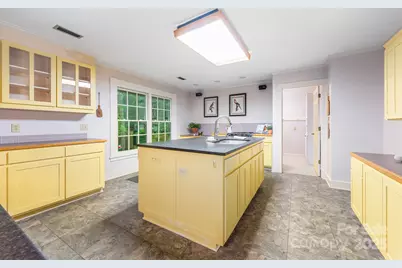 1120 N College Street, Mount Pleasant, NC 28124 - Photo 9