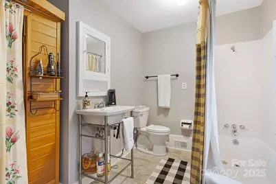 1186 Old US 70 Highway, Black Mountain, NC 28711 - Photo 35