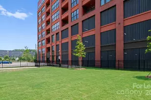 300 E 36th St, Charlotte, NC 28206 - Photo 5