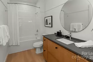 300 E 36th St, Charlotte, NC 28206 - Photo 33