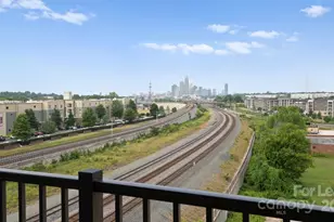 300 E 36th St, Charlotte, NC 28206 - Photo 5