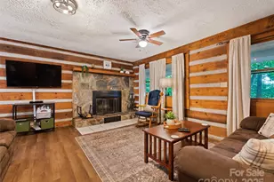 237 Biltmore Cir, Bryson City, NC 28713 - Photo 15